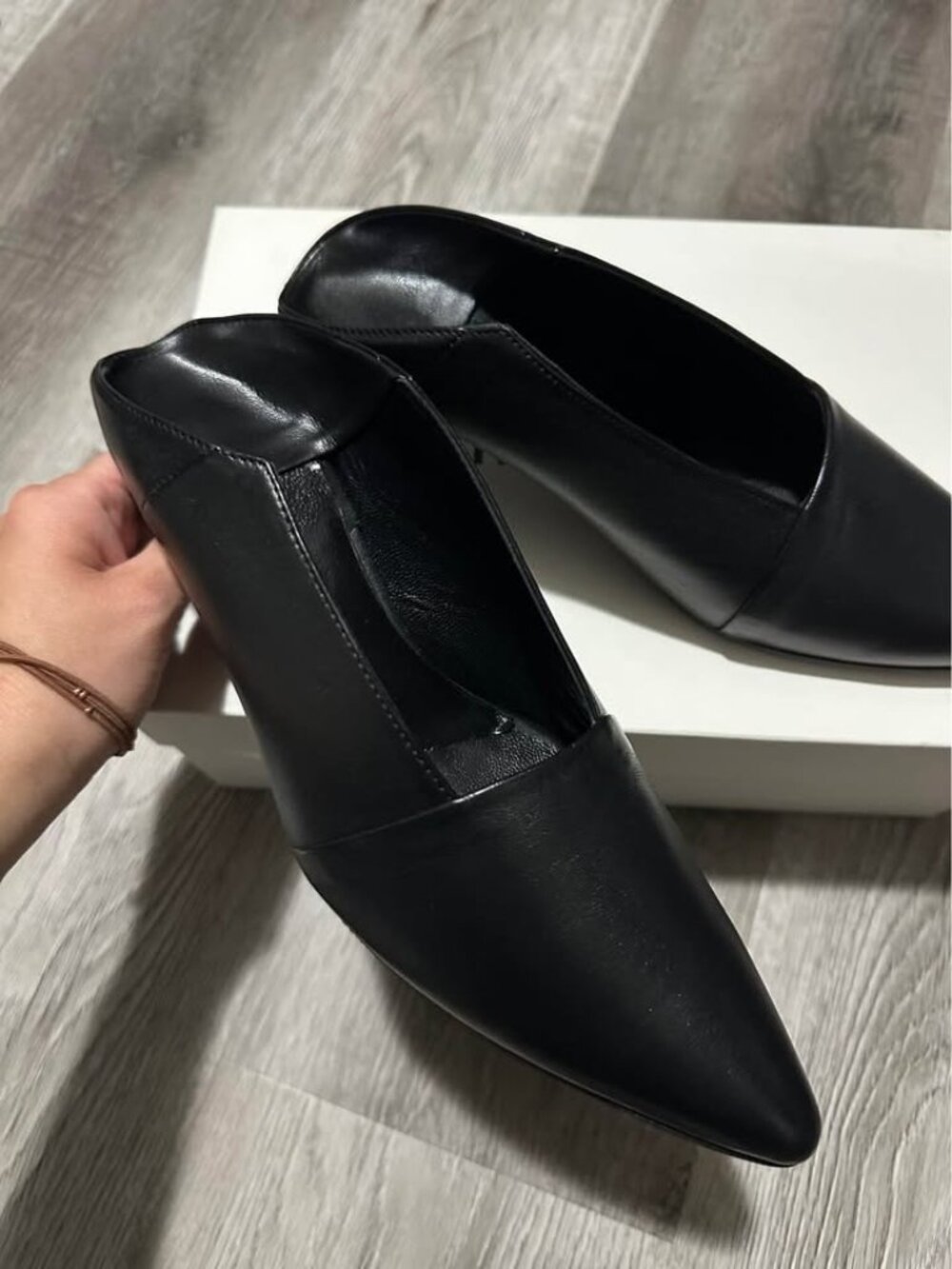 Thakoon black leather‎ kitten heel mules size eu 35 US 5